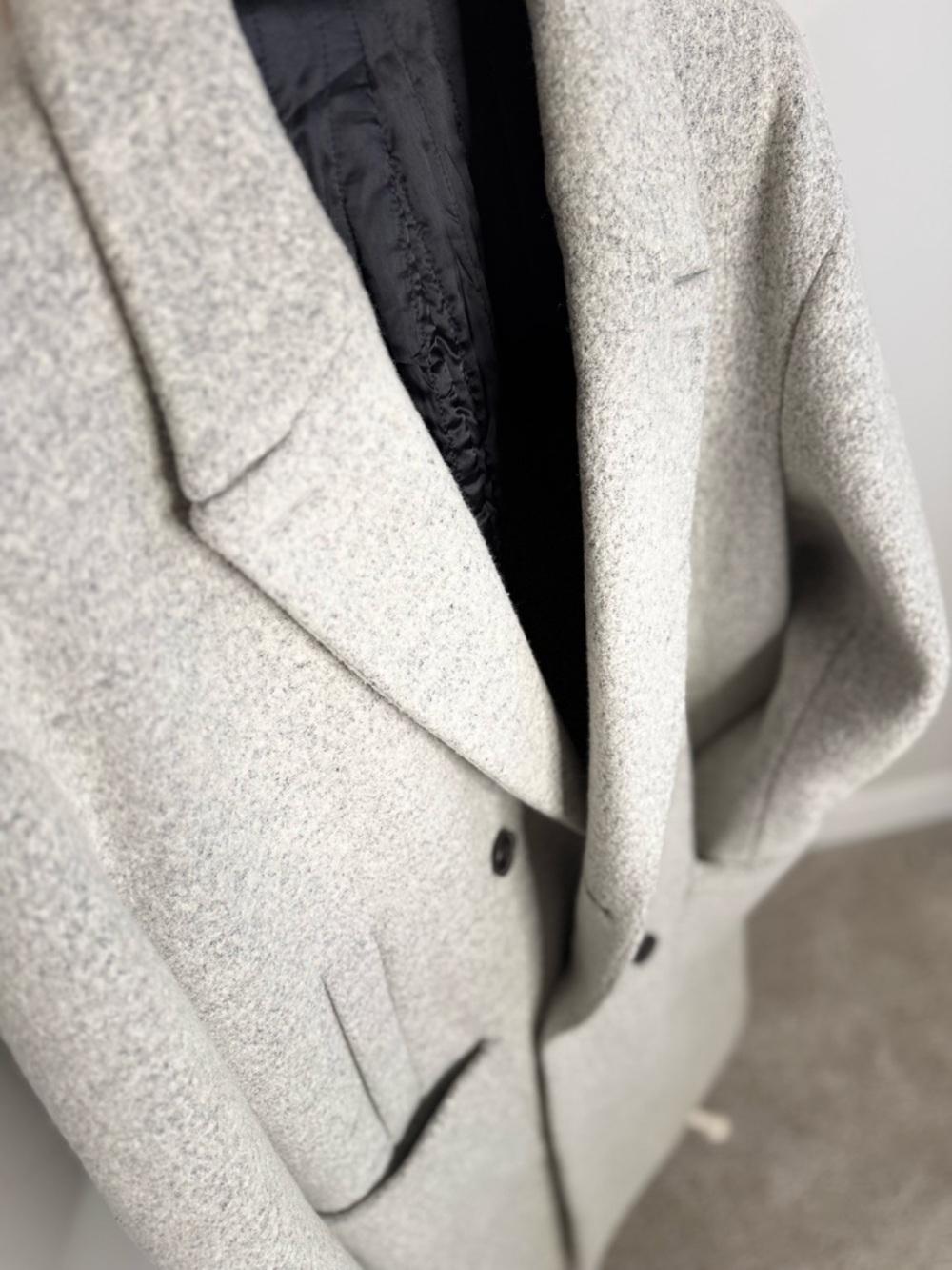 PLAC KOREA Men's Double-Breasted Cream Wool Coat - Picture 4 of 12